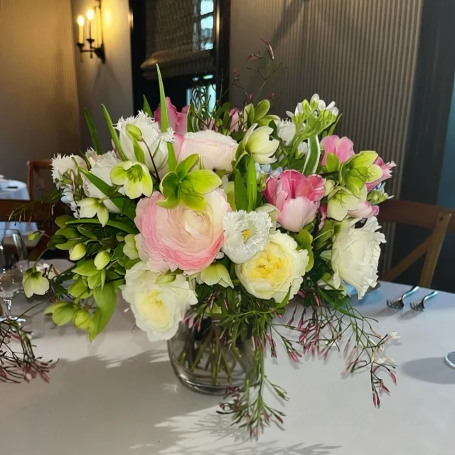 The heart of the table for a beautiful bridal celebration

#bridal #bridalshower #brides #eventplanner #weddings